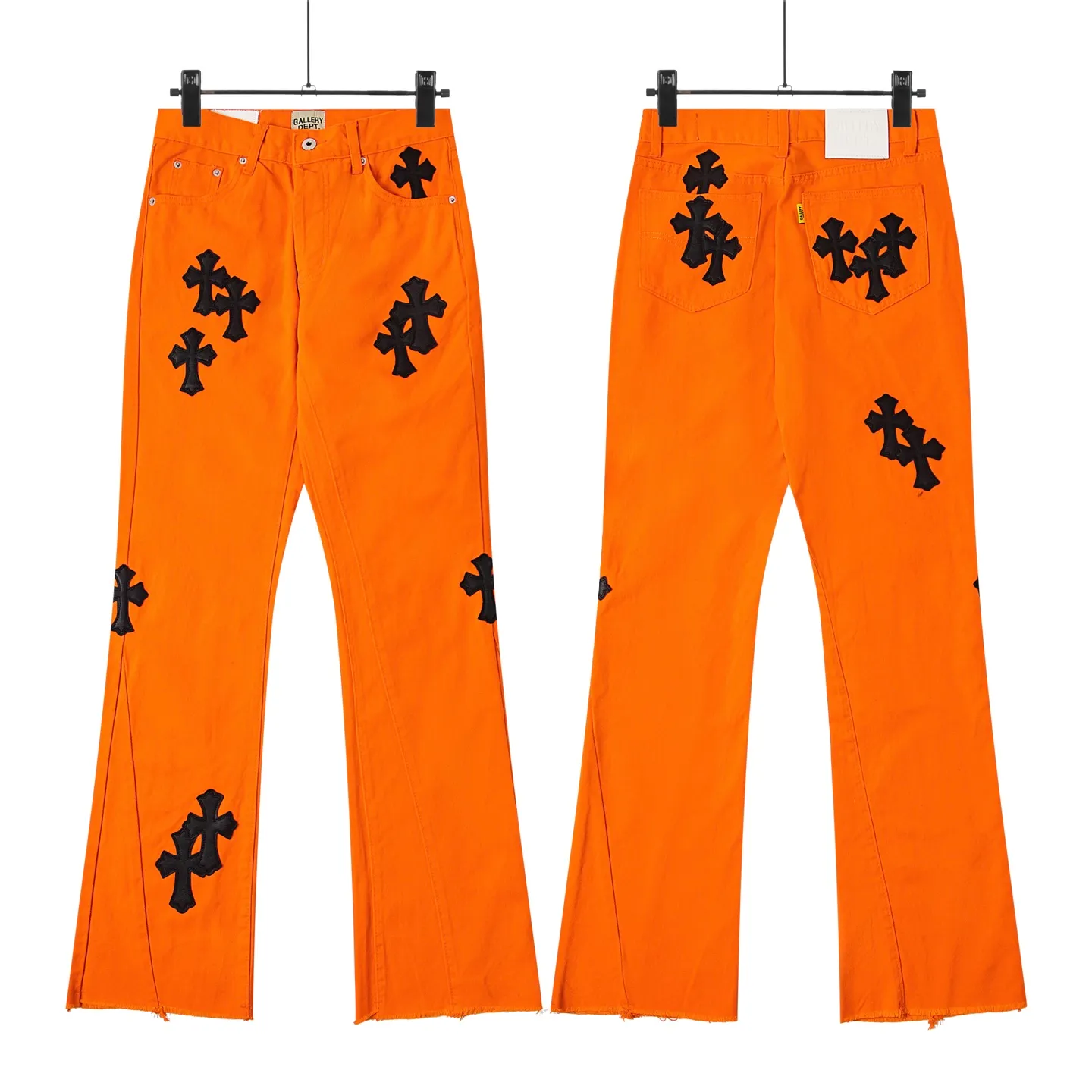 #8204 P230💰 GALLERY DEPT. Vintage spliced orange cross loose washed flared jeans - truly restore the ultimate texture of Vintage - original hardware accessories washed and other elevators, QR code analysis are all purchased from the original factory, high degree of restoration, you are welcome to compare with a certain product~ - Three-dimensional version Loose and comfortable, not picky about the figure, taller and slimmer, factory Seiko, original quality control, same style for men and women, can be matched with couples, versatile recommendation, must-have jeans for all seasons -Size: 28 30 32 34 36